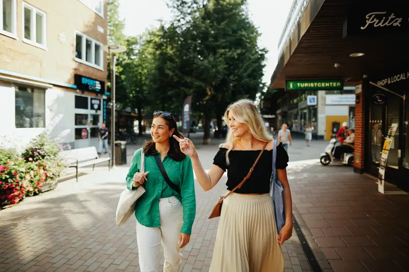 134 80A1824 Stadskärna